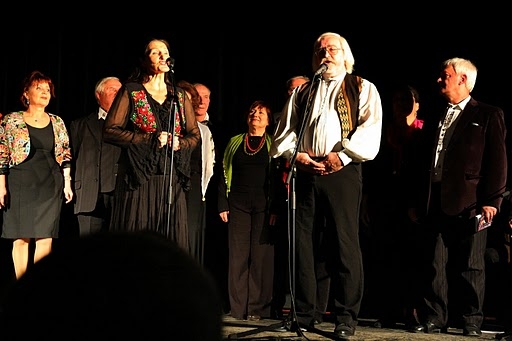 Wika i Wiktor w piosence "Jovane" - koncert w kinie 'Wrzos".Fot.ukasz Majer.