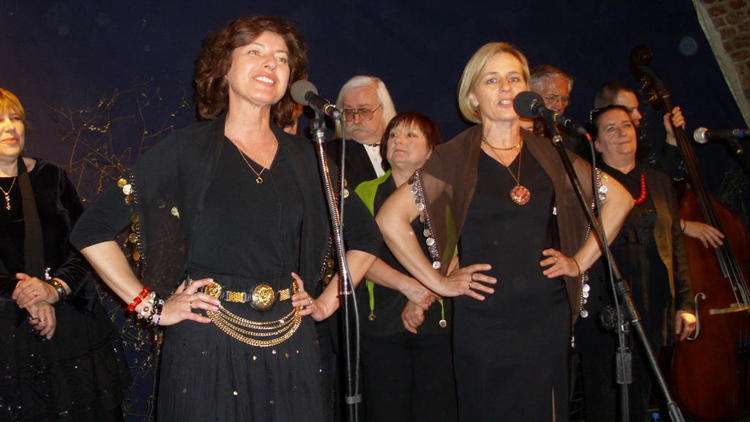 Na koncercie Prasowianek w Loch Camelot pojawi si nowy duet.