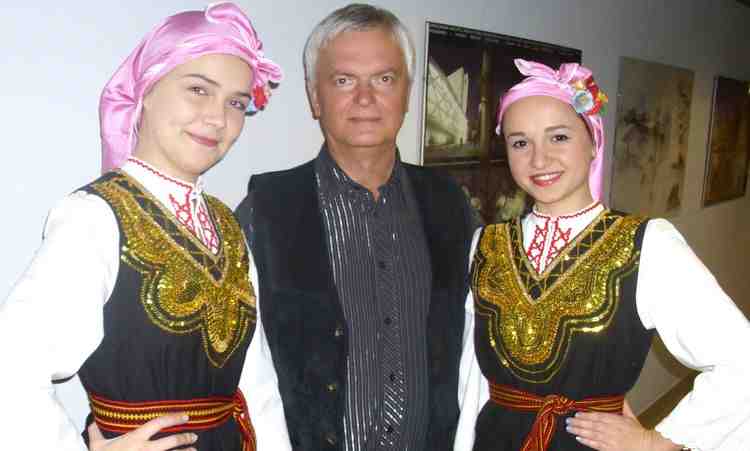Koncert w AGH u�wietni�y scenicznie m�ode S�owianki.
