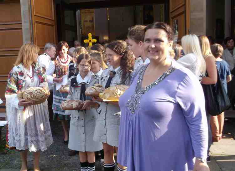 Organizatorka do�ynek w Witkowicach - Ela Bratuszewska - 14.09.2014.
