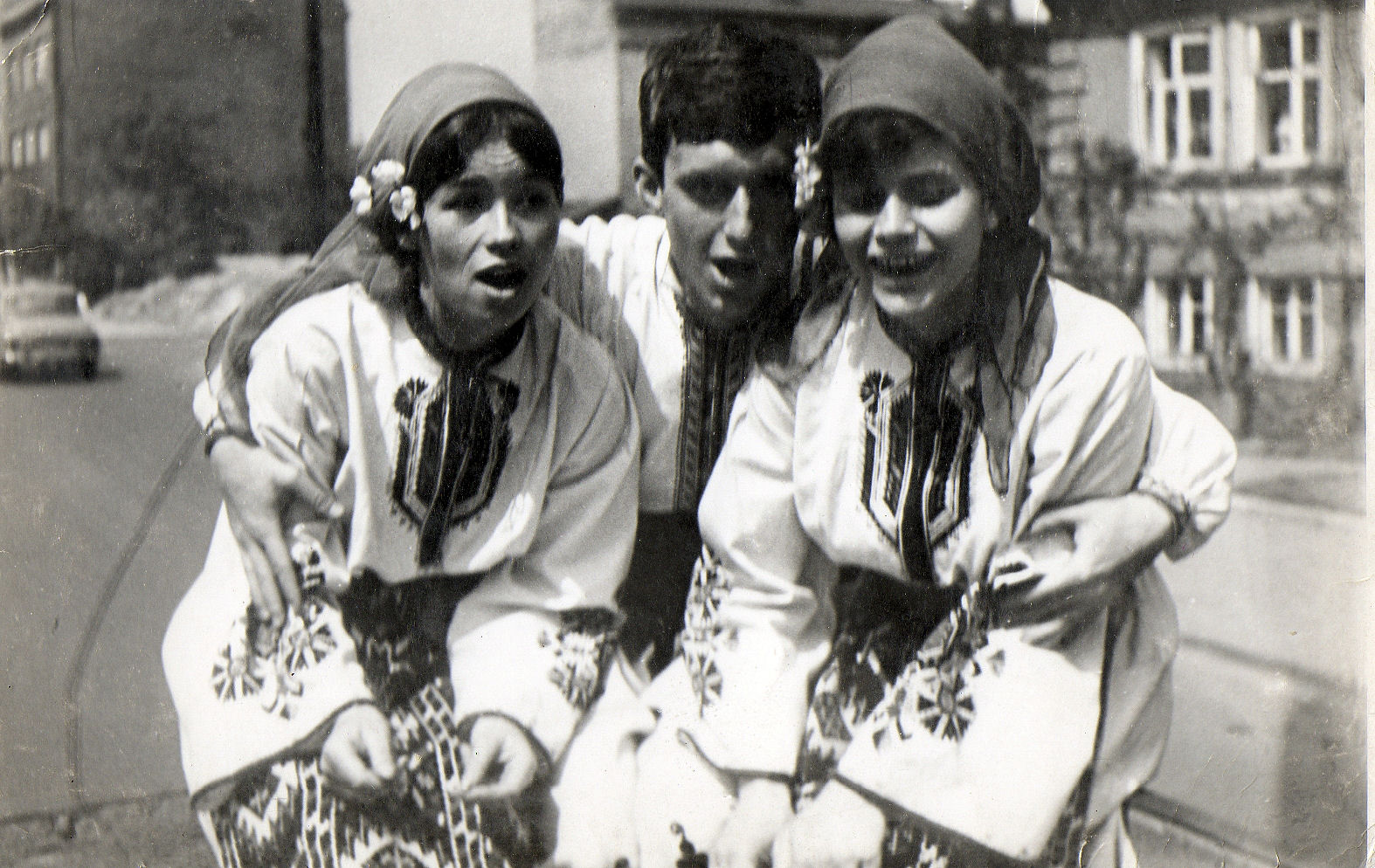 Agnieszka, Krzysiek, Maryjka juwenalia 67 (ze zb.MB-G) Agnieszka, Krzysiek, Maryjka juwenalia 67 (ze zb.MB-G)