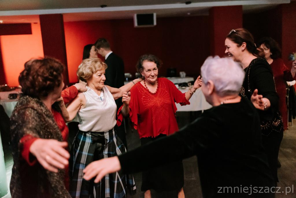 Bal SWiPS �ACZEK 15.020.2020