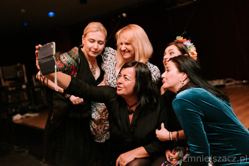 Bal SWiPS �ACZEK 15.020.2020